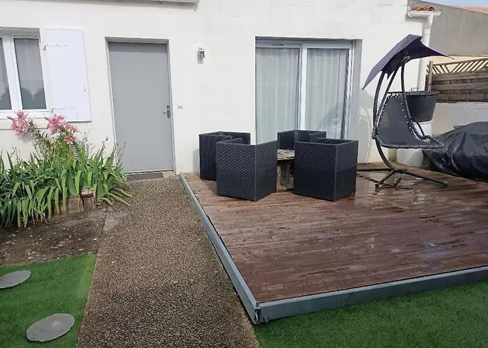 Maison Plain Pied 2 Draps, Serviettes Inclus * Fouras